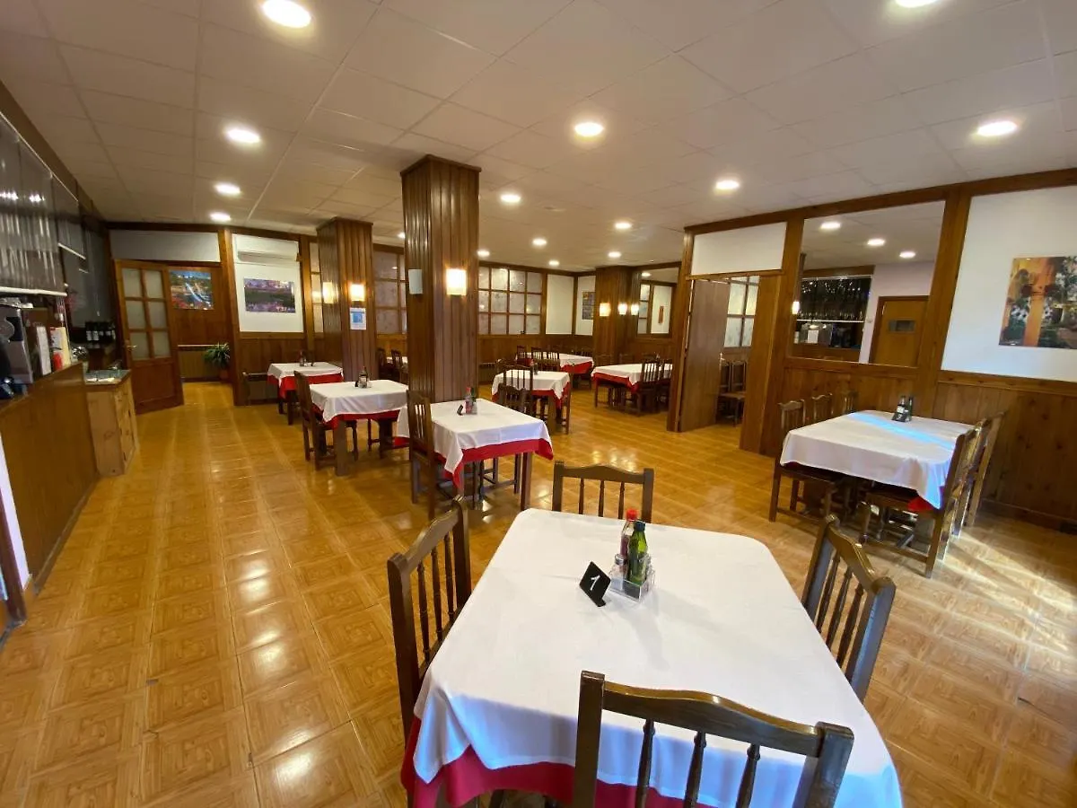 Hostal Can Josep Sort 2*,  España